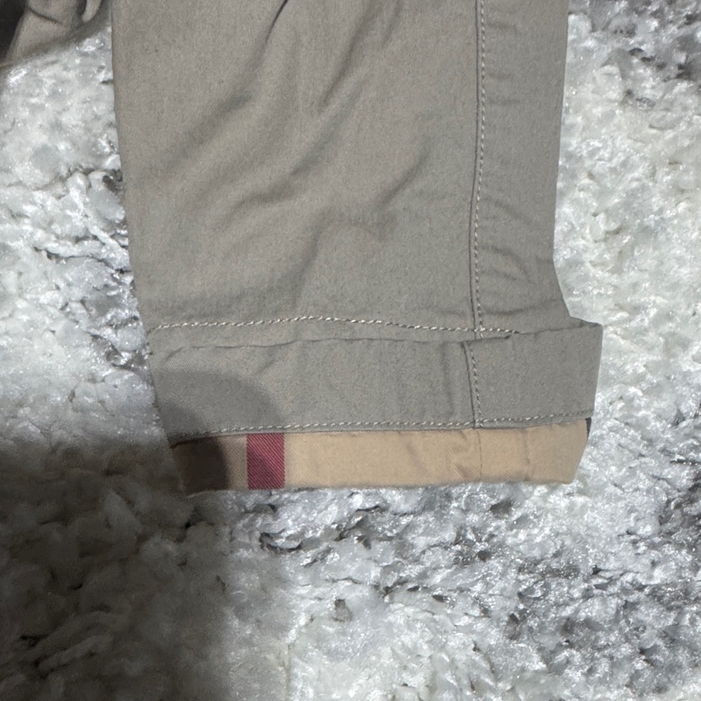 Burberry sweater with matching pants 6 months - Picture 3 of 4